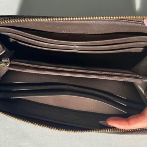 Michael Kors Brown Monogram Coated Canvas Zip Around Wallet - Picture 3 of 3